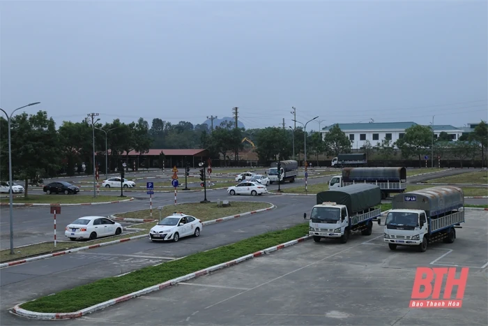Tăng cường quản lý chặt chẽ công tác đào tạo, sát hạch, cấp, đổi giấy phép lái xe