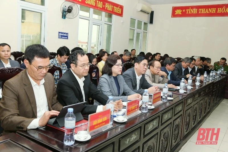 Đoàn ĐBQH tỉnh Thanh Hóa tiếp xúc cử tri Hội Luật gia tỉnh theo chuyên đề đóng góp ý kiến đối với dự thảo Luật Đất đai (sửa đổi)
