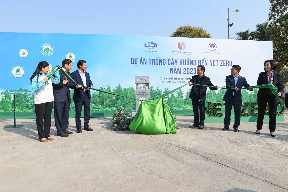 Dự án trồng cây hướng đến Net Zero của Vinamilk và Bộ TN&MT chính thức khởi động tại Hà Nội