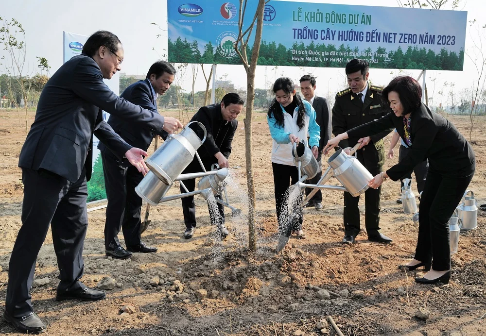 Dự án trồng cây hướng đến Net Zero của Vinamilk và Bộ TN&MT chính thức khởi động tại Hà Nội