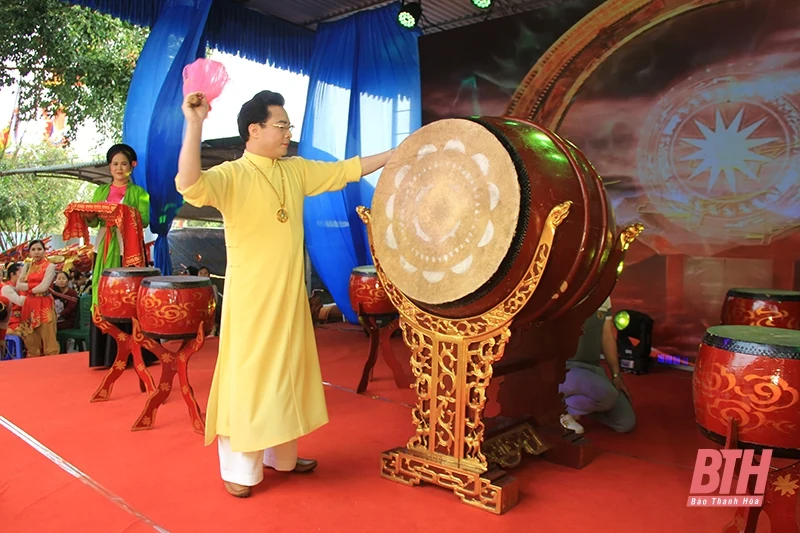 Lễ hội truyền thống Đền Đức Thánh Cả xã Đa Lộc