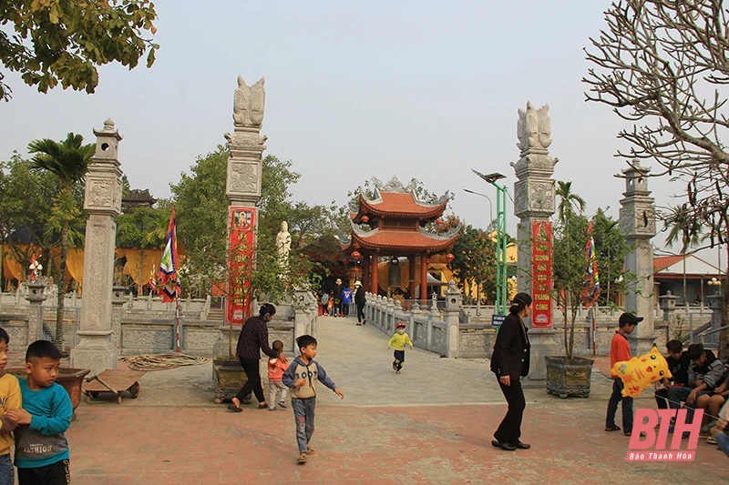 Lễ hội truyền thống Đền Đức Thánh Cả xã Đa Lộc