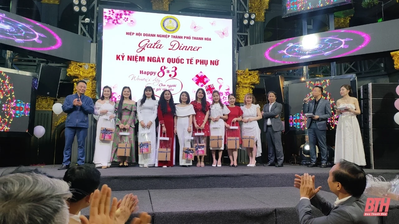 Hiệp hội Doanh nghiệp TP Thanh Hóa kỷ niệm ngày Quốc tế Phụ nữ 8-3