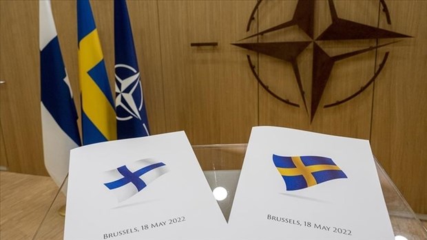 Hungary hoãn phê chuẩn đơn xin gia nhập NATO của Phần Lan và Thụy Điển