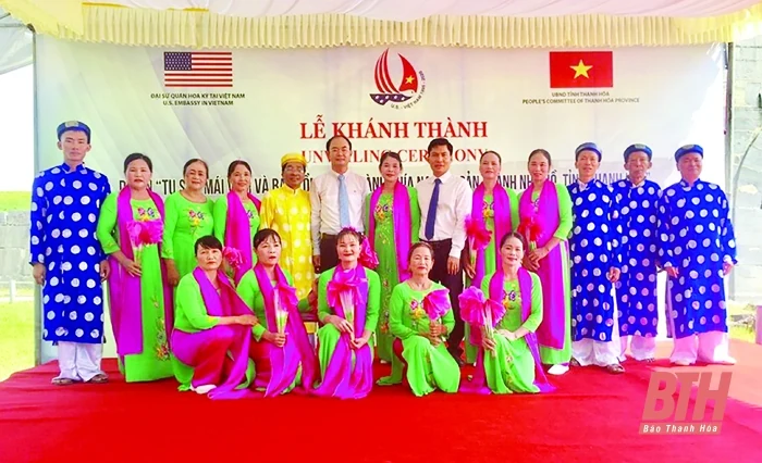 Hát chèo ở làng Xuân Áng