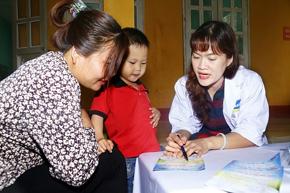 Vinamilk đẩy mạnh chương trình chăm sóc dinh dưỡng trẻ em và người cao tuổi năm 2023