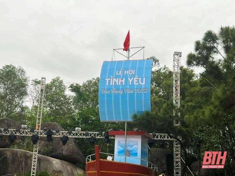 Hoàn tất mọi điều kiện, sẵn sàng cho Lễ hội Tình yêu - Hòn Trống Mái