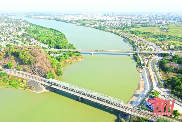 Kỷ niệm 58 năm ngày Hàm Rồng chiến thắng (3, 4/4/1965 - 3, 4/4/2023): Hàm Rồng đánh thắng máy bay của 3 lực lượng Không quân Mỹ