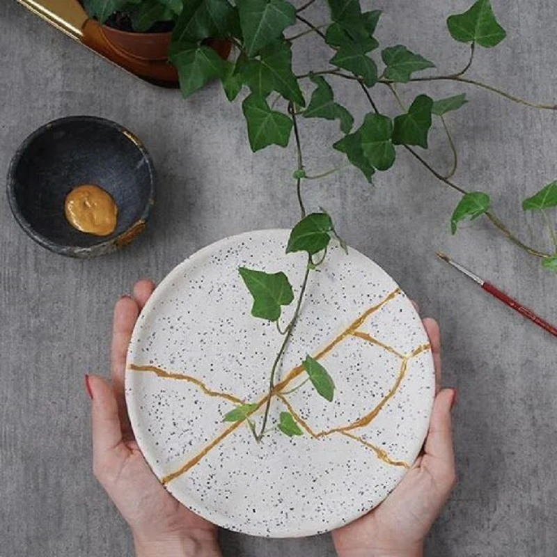 “Tiểu sơn” Tức Dụp - kiệt tác Kintsugi tự nhiên