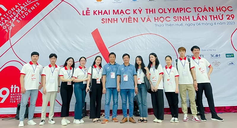 Sinh viên Trường Đại học Hồng Đức giành HCV tại kỳ thi Olympic Toán học sinh viên và học sinh toàn quốc lần thứ 29
