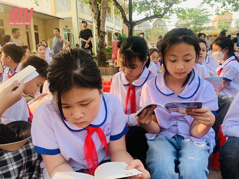 Ngày hội Sách và Văn hóa đọc tại Trường TH Kim Đồng 