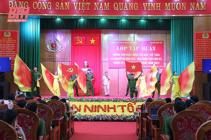 Nâng cao kỹ năng hoạt động TDTT và nghiệp vụ văn hóa văn nghệ cho cán bộ, chiến sỹ cảnh sát Trại giam Thanh Cẩm