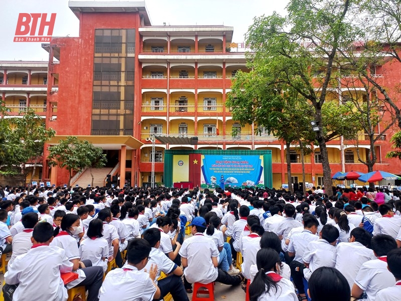 Trường THCS Trần Mai Ninh hưởng ứng Ngày Sách và Văn hóa đọc Việt Nam