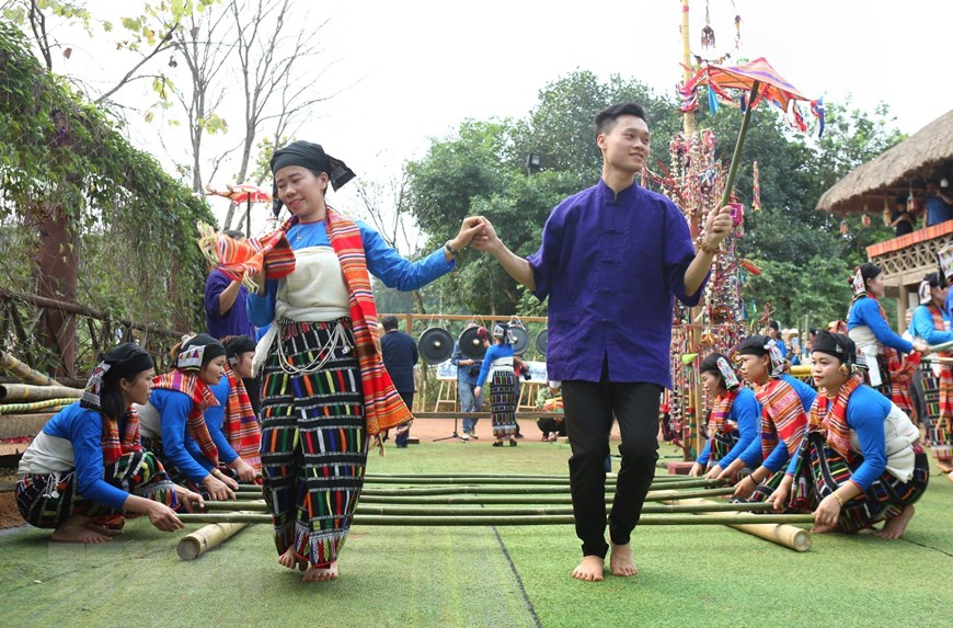 Tái hiện lễ hội Chá Mùn của dân tộc Thái tỉnh Thanh Hóa