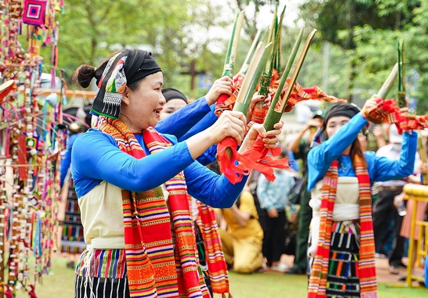 Tái hiện lễ hội Chá Mùn của dân tộc Thái tỉnh Thanh Hóa