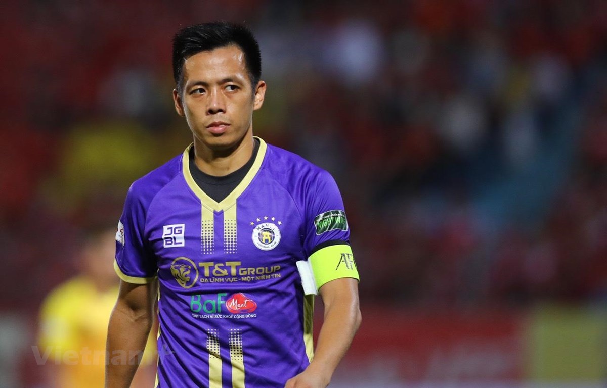 Đông Á Thanh Hoá rơi vào bảng “tử thần” giải U19 quốc gia; Văn Quyết bị treo giò 8 trận, nộp phạt 40 triệu đồng