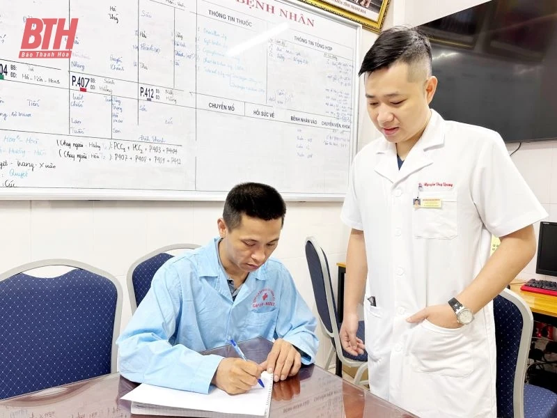 Phẫu thuật chuyển vạt da bảo tồn ngón tay cái cho bệnh nhân bị tai nạn lao động