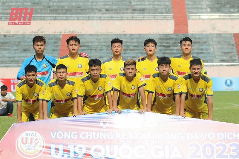 Tuyên dương, khen thưởng đội U19 Đông Á Thanh Hóa giành chức vô địch giải bóng đá U19 quốc gia năm 2023