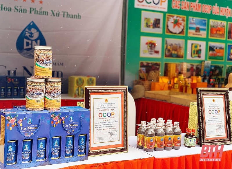 Giá trị sản phẩm hàng hóa tiêu thụ tại Lễ hội du lịch biển Sầm Sơn 2023 đạt hơn 1 tỷ đồng