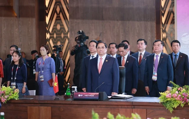 Hội nghị Cấp cao ASEAN lần thứ 42 chính thức khai mạc