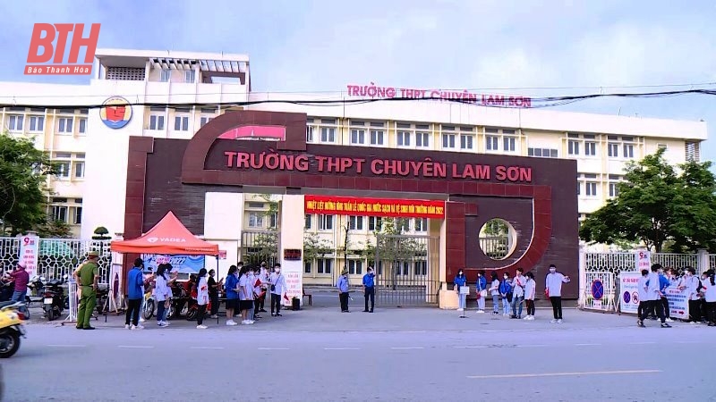 Hơn 1.500 thí sinh đăng ký dự thi vào trường THPT Chuyên Lam Sơn