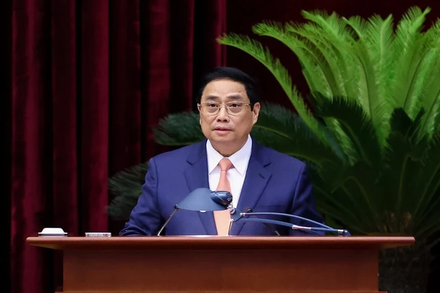 Trung ương thảo luận báo cáo kiểm điểm cá nhân của các đồng chí Ủy viên Bộ Chính trị, Ban Bí thư