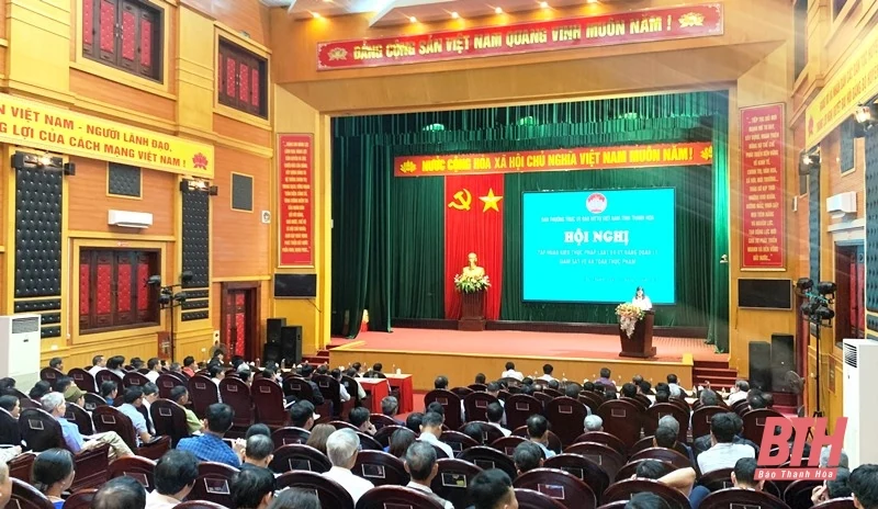 Tập huấn kiến thức pháp luật và kỹ năng quản lý, giám sát về an toàn thực phẩm năm 2023