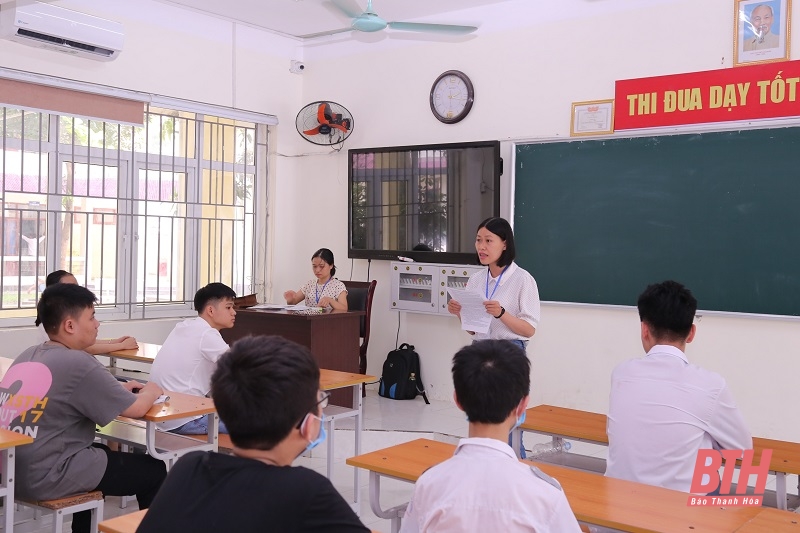 Tỷ lệ thí sinh đến làm thủ tục dự thi vào lớp 10 Trường THPT chuyên Lam Sơn năm học 2023-2024 đạt 91,54%
