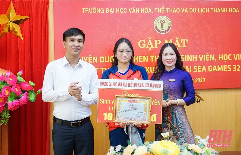 Trường Đại học Văn hóa, Thể thao và Du lịch Thanh Hóa tuyên dương sinh viên đạt thành tích xuất sắc tại SEA Games 32