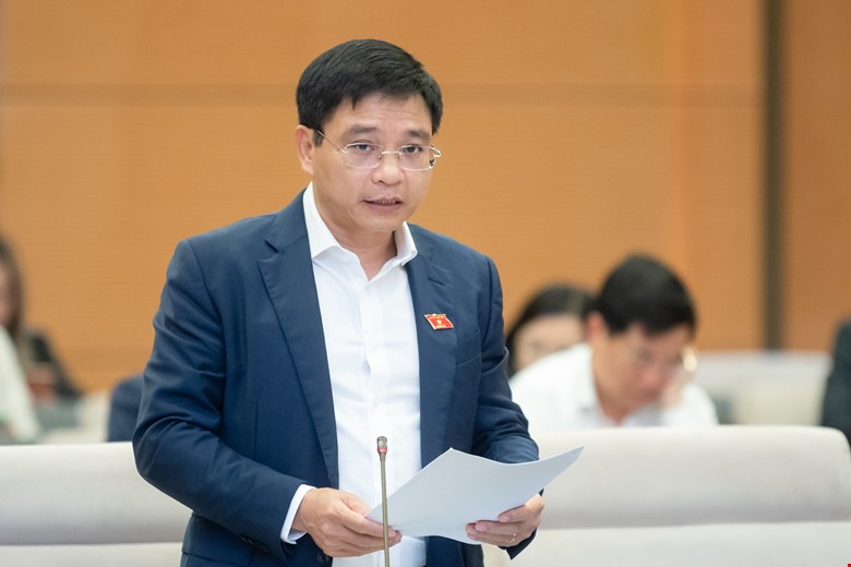 Phó Thủ tướng Lê Minh Khái cùng 4 tư lệnh ngành trả lời chất vấn