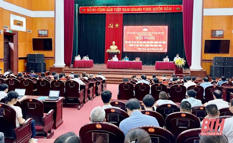 Đại biểu HĐND tỉnh tiếp xúc cử tri huyện Quảng Xương