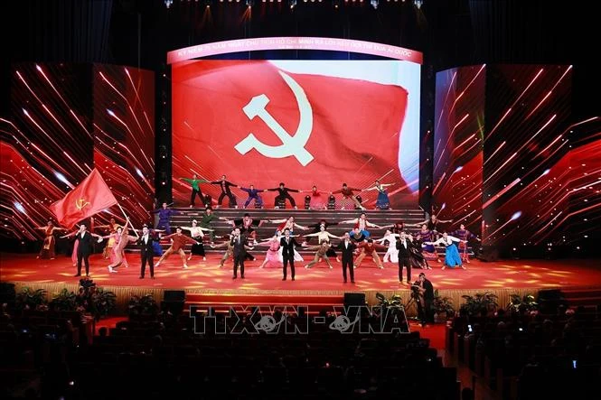 Thủ tướng Phạm Minh Chính: Mỗi điển hình tiên tiến lan tỏa tinh thần, đạo đức, ý thức trách nhiệm và sự cống hiến