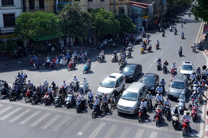 Bạn nên biết: 5 trường hợp vượt đèn đỏ nhưng không bị xử phạt