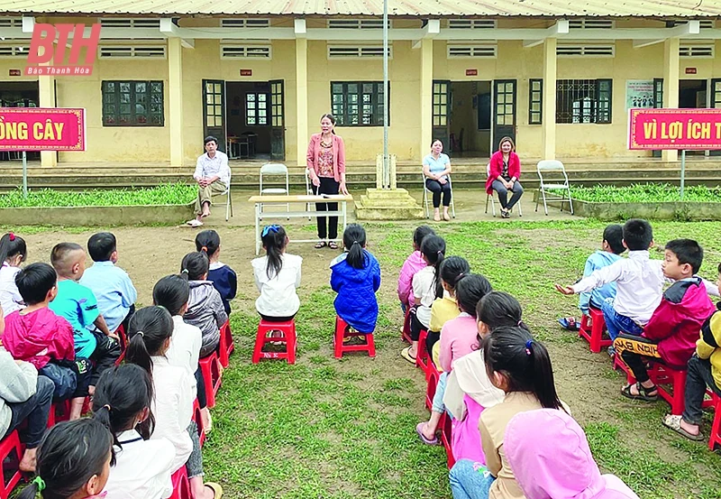 Cần có chính sách hỗ trợ giáo viên, học sinh các xã đã thoát khỏi vùng đặc biệt khó khăn