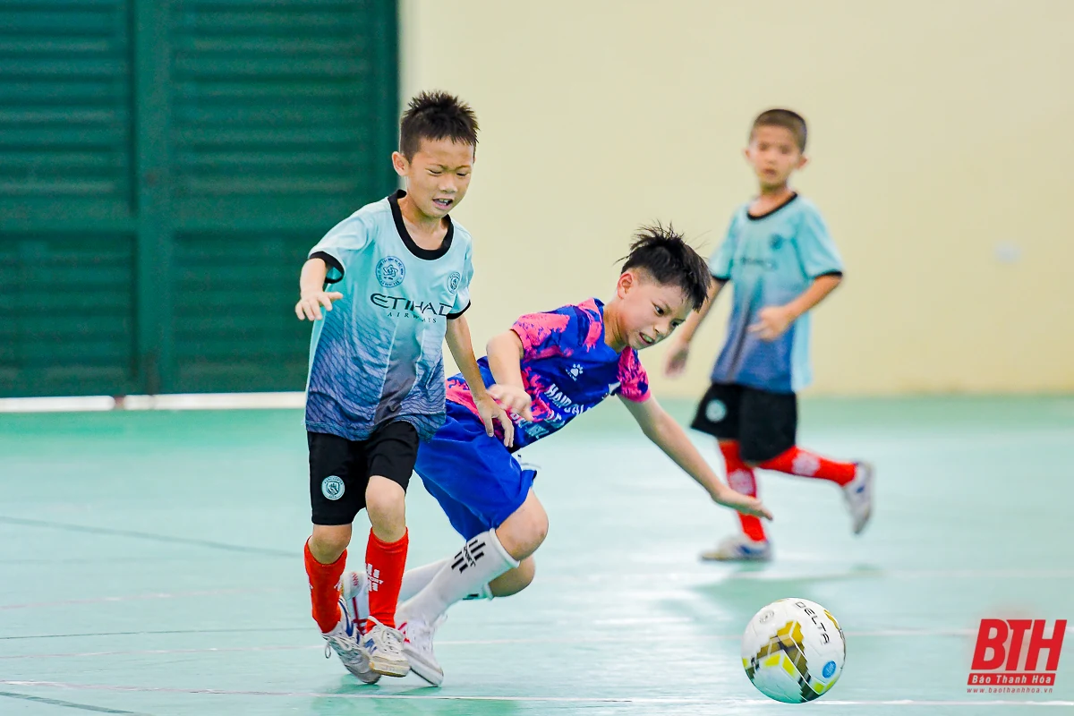 Xác định 8 đội bóng vào tứ kết U8 giải Bóng đá Nhi đồng Cúp Báo Thanh Hóa 2023