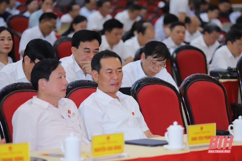Kỳ họp thứ 14, HĐND tỉnh Thanh Hóa khóa XVIII: Các đại biểu thảo luận tại hội trường nhiều nội dung quan trọng