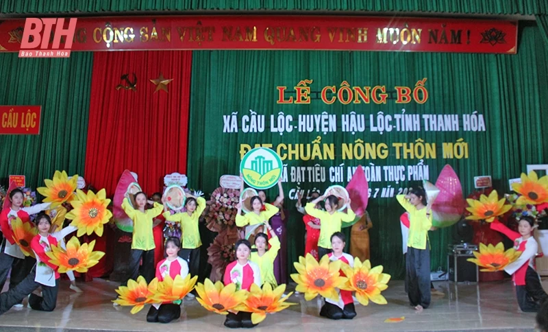 Xã Cầu Lộc đón bằng công nhận đạt chuẩn nông thôn mới