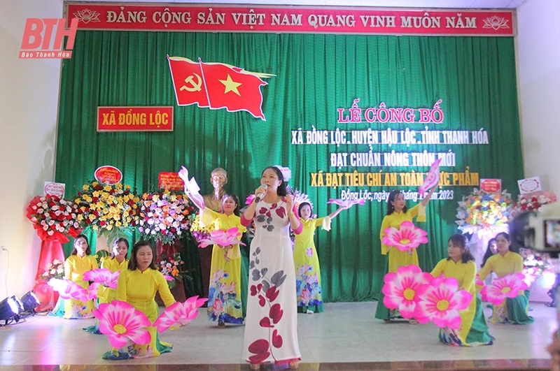 Xã Đồng Lộc (Hậu Lộc) đón bằng công nhận đạt chuẩn nông thôn mới
