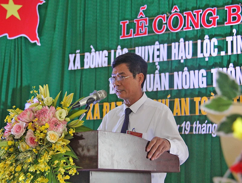 Xã Đồng Lộc (Hậu Lộc) đón bằng công nhận đạt chuẩn nông thôn mới