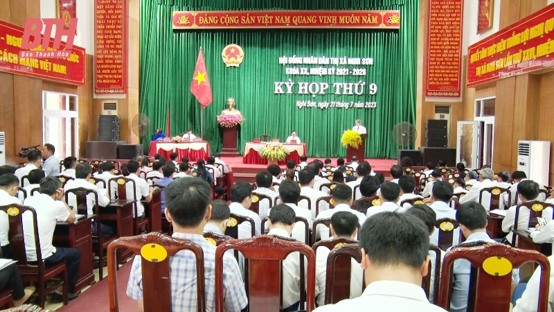 Kỳ họp thứ 9, HĐND thị xã Nghi Sơn khóa XX
