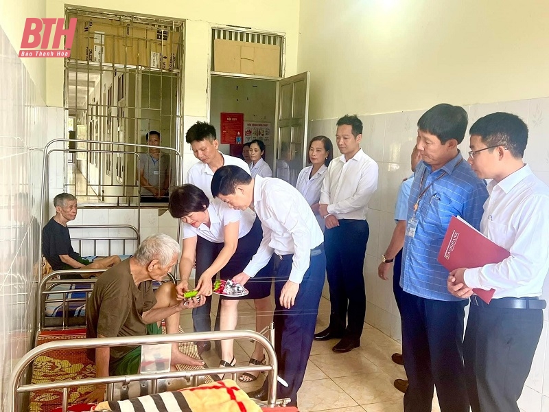 Công đoàn cơ sở Agribank Nam Thanh Hóa tổ chức nhiều hoạt động nhân Ngày Thương binh - Liệt sỹ