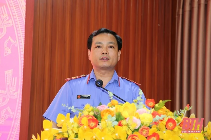 Viện Kiểm sát Nhân dân tỉnh công bố và trao các quyết định về công tác cán bộ
