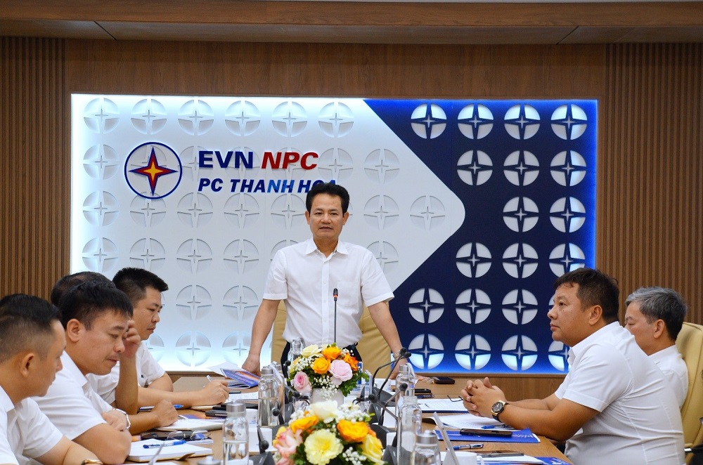 Tổng Giám đốc Tổng Công ty Điện lực miền Bắc làm việc với Công ty Điện lực Thanh Hóa