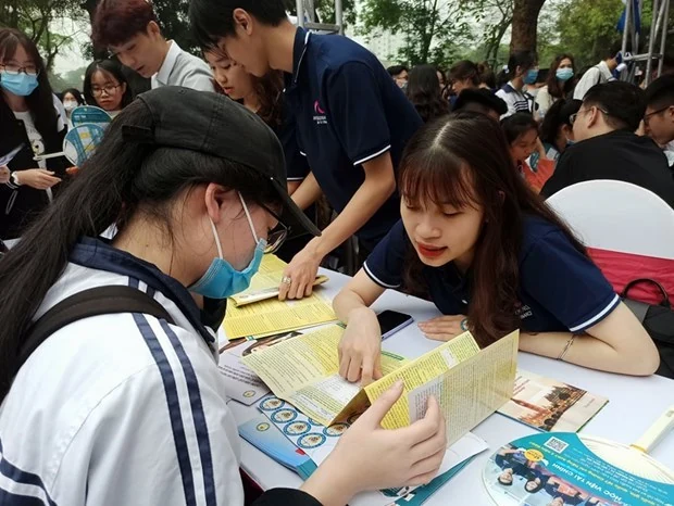 Xét tuyển ĐH 2023: Bộ GD-ĐT yêu cầu các trường không làm khó thí sinh