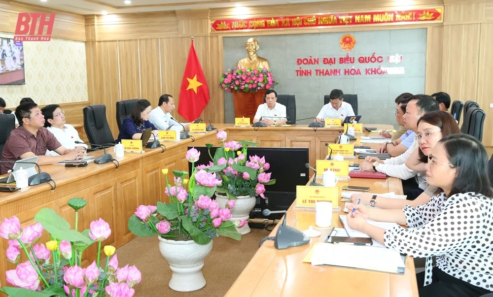Phiên họp thứ 25 của Ủy ban Thường vụ Quốc hội: Chất vấn và trả lời chất vấn nhóm vấn đề thuộc lĩnh vực Bộ Tư pháp, Bộ Nông nghiệp và Phát triển nông thôn