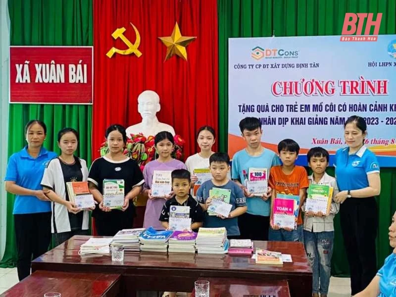 Các cấp Hội phụ nữ đồng hành, tiếp sức cho con em đến trường