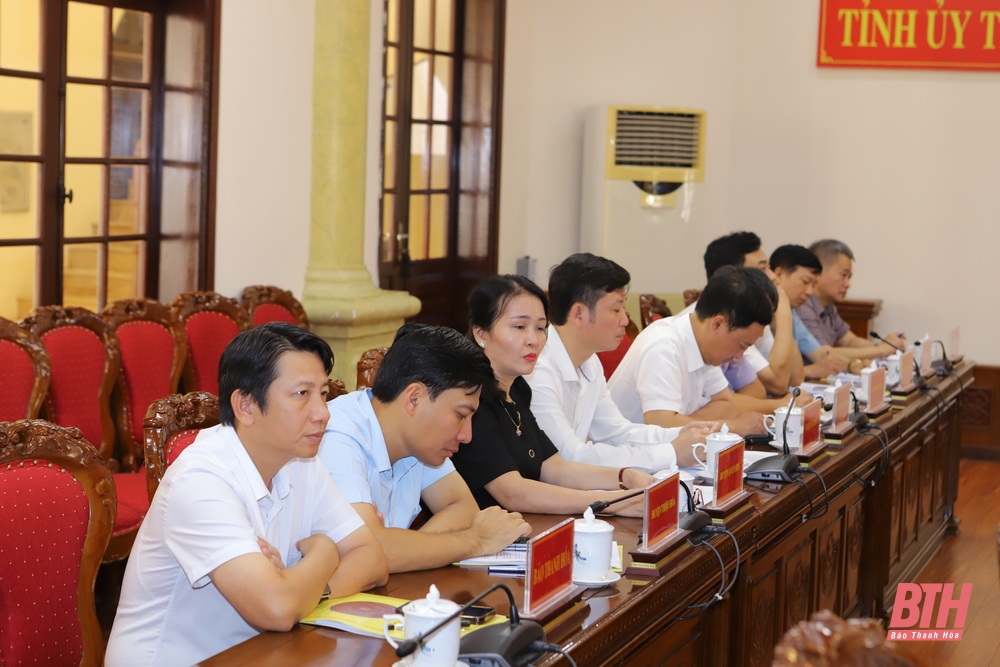 Đoàn khảo sát của Ban Tổ chức Trung ương làm việc với Ban Thường vụ Tỉnh ủy về thi hành Điều lệ Đảng tại Đảng bộ tỉnh Thanh Hóa