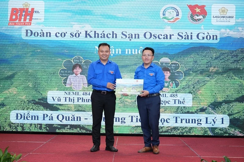 Thêm 150 em học sinh bán trú Mường Lát được nhận nuôi