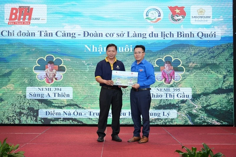 Thêm 150 em học sinh bán trú Mường Lát được nhận nuôi