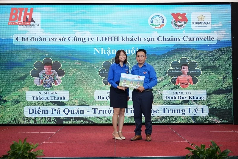 Thêm 150 em học sinh bán trú Mường Lát được nhận nuôi